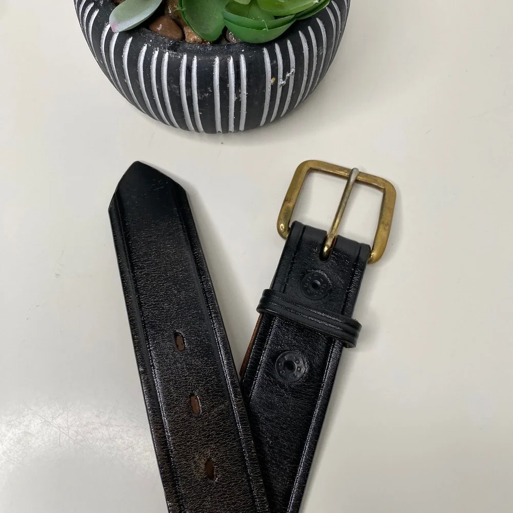 Don Hume Men's Black Leather‎ Belt Brass Buckle Size 38 B109